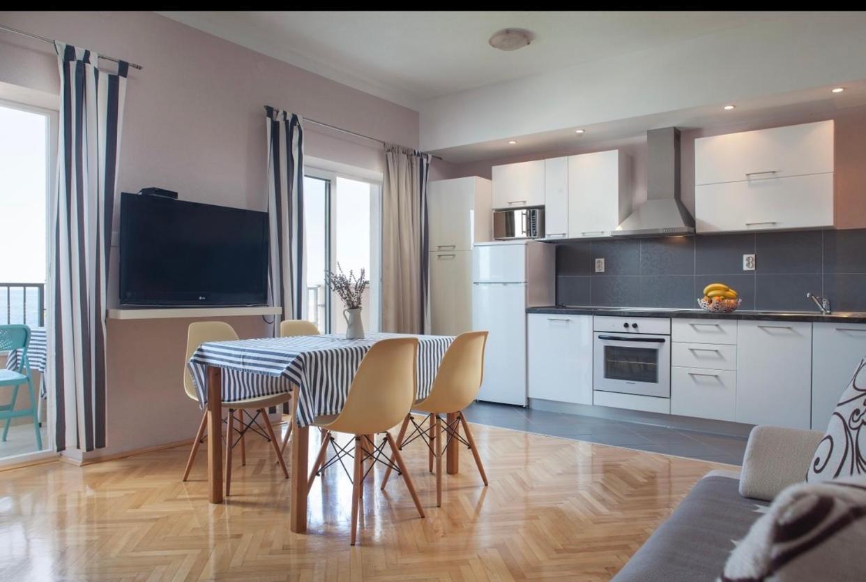 Waterfront Roko Apartment Podgora Luaran gambar
